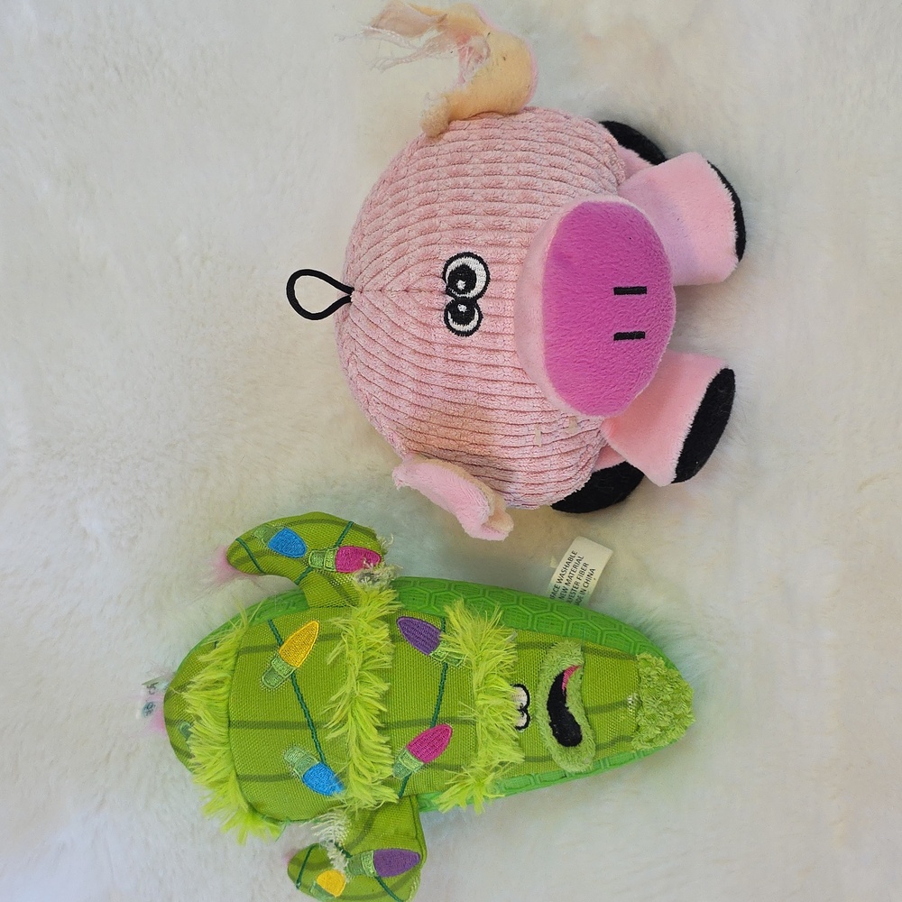 Bundle GoDog SmartPetLove Tough Toys For Dogs Heavy Chewers Pig Cactus Christmas